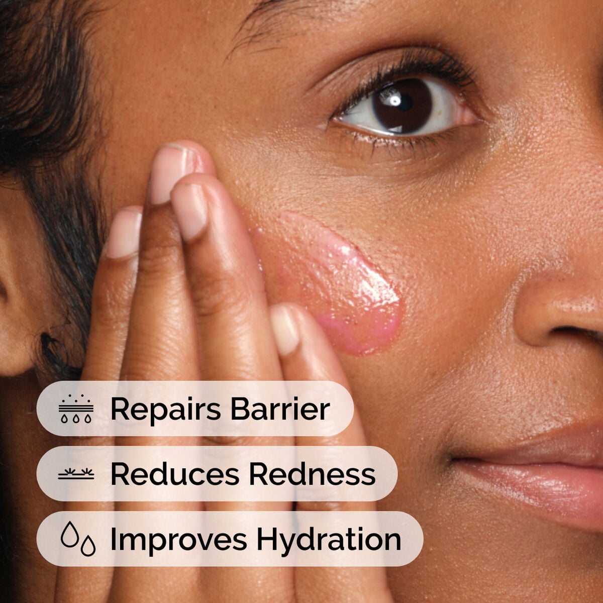 soothing-and-barrier-support-serum-i1 ord-soothing-barrier-support-serum-model-application-with-benefits.jpg